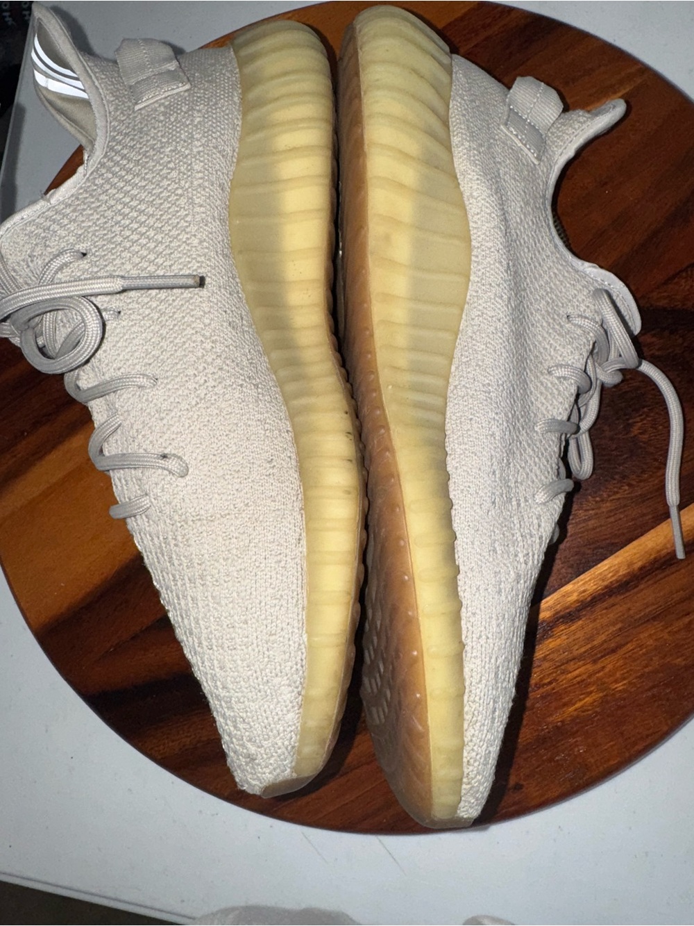adidas Yeezy Boost Cream - Picture 3 of 8